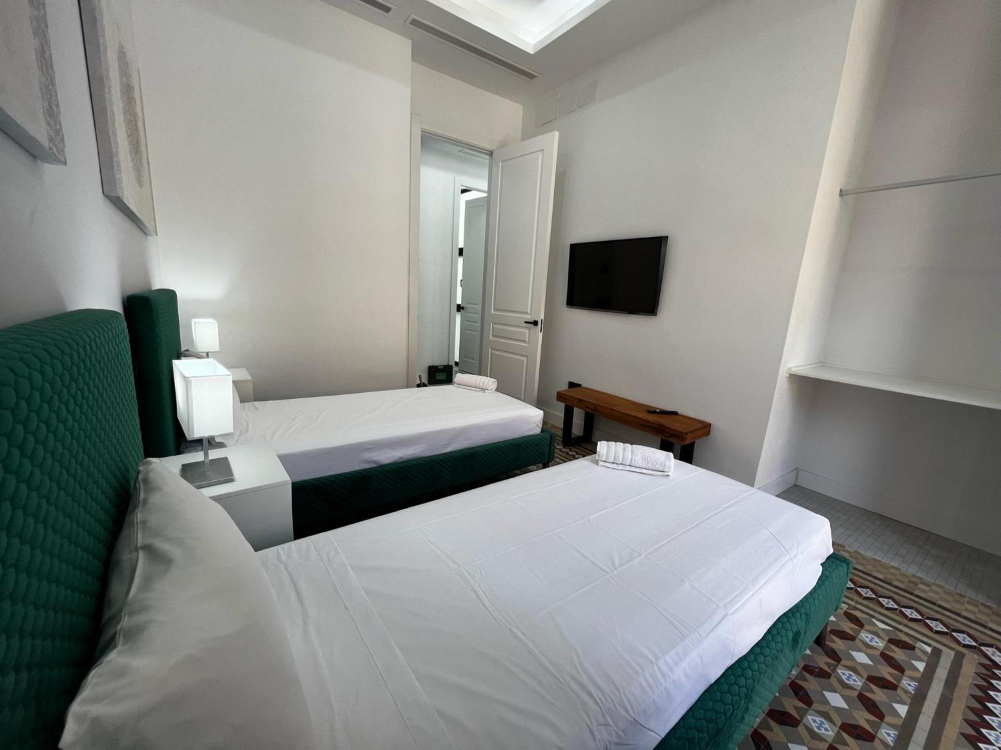 Grand Apartment Larios Малага Экстерьер фото