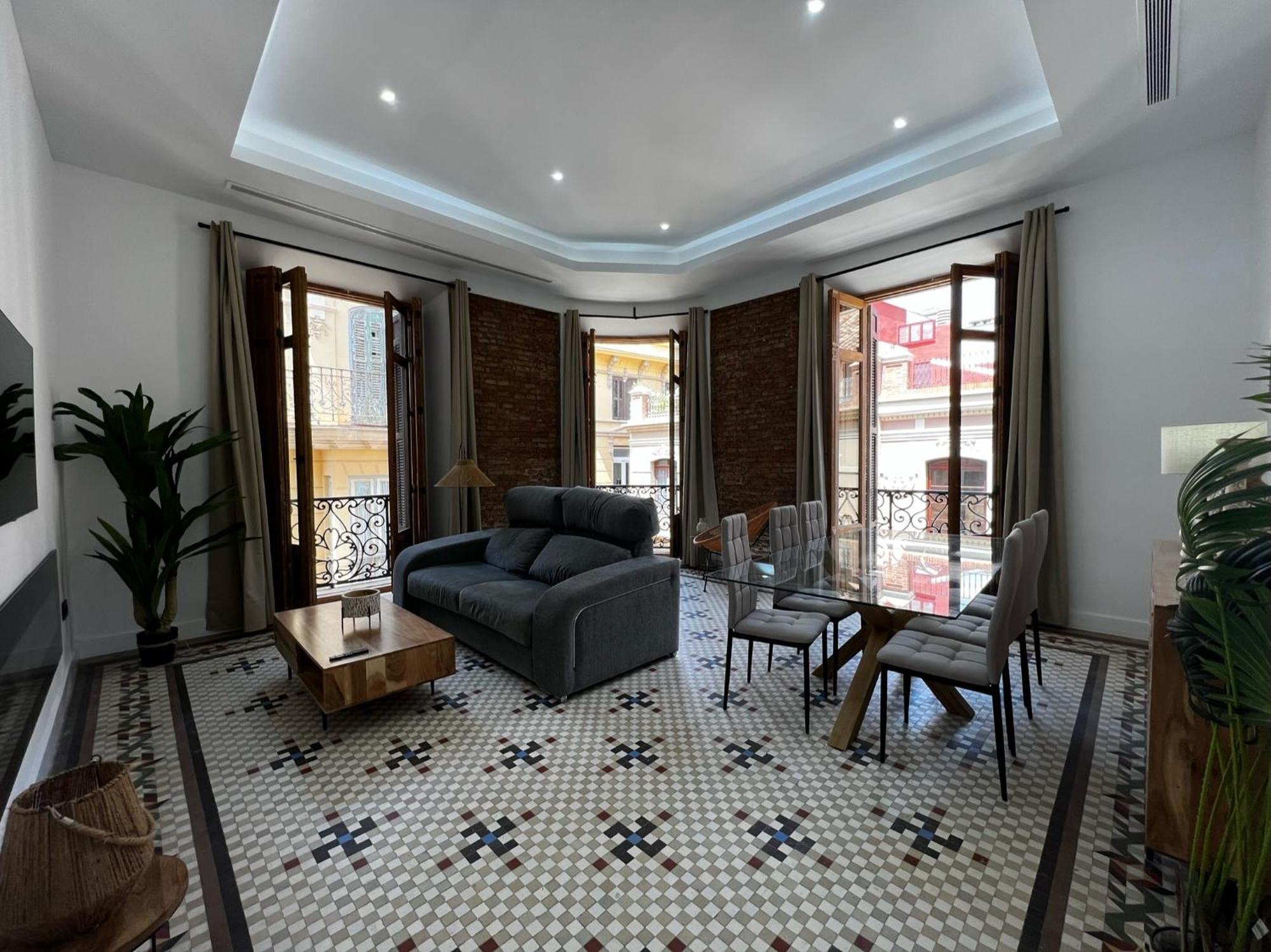 Grand Apartment Larios Малага Экстерьер фото